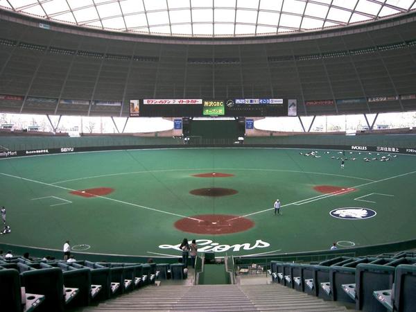 Seibu_Dome_baseball_stadium_-_06